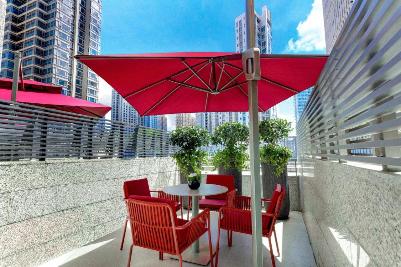 Harbour Plaza Metropolitan 샹하이 외부 사진